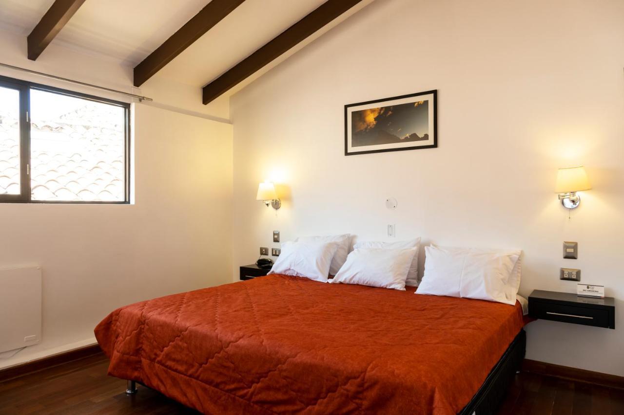 Hostal & Apartments El Triunfo Cusco Eksteriør billede