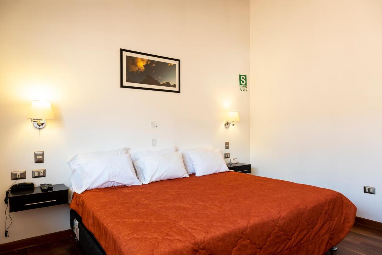 Hostal & Apartments El Triunfo Cusco Eksteriør billede