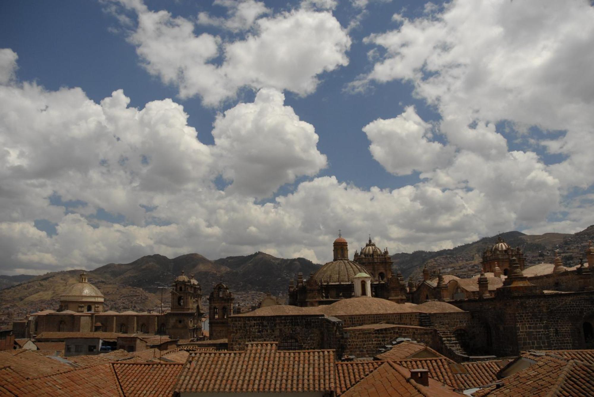 Hostal & Apartments El Triunfo Cusco Eksteriør billede