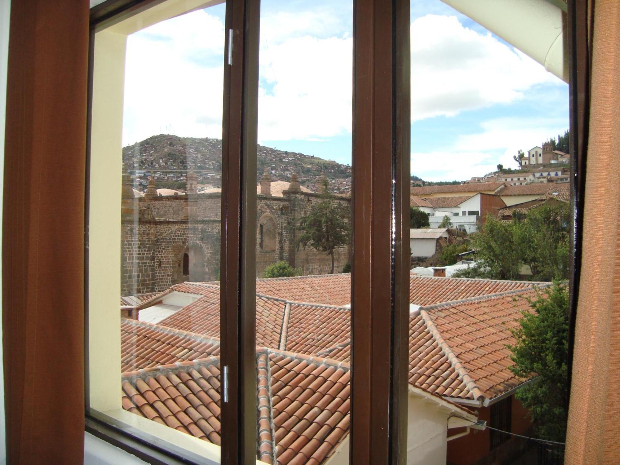 Hostal & Apartments El Triunfo Cusco Eksteriør billede