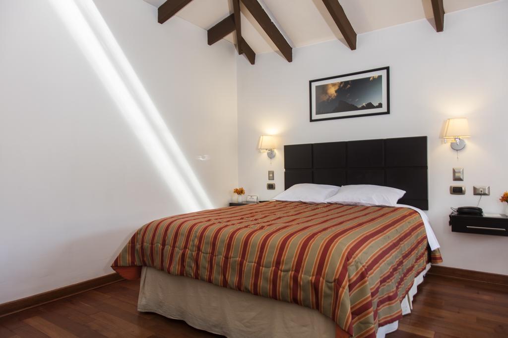Hostal & Apartments El Triunfo Cusco Eksteriør billede