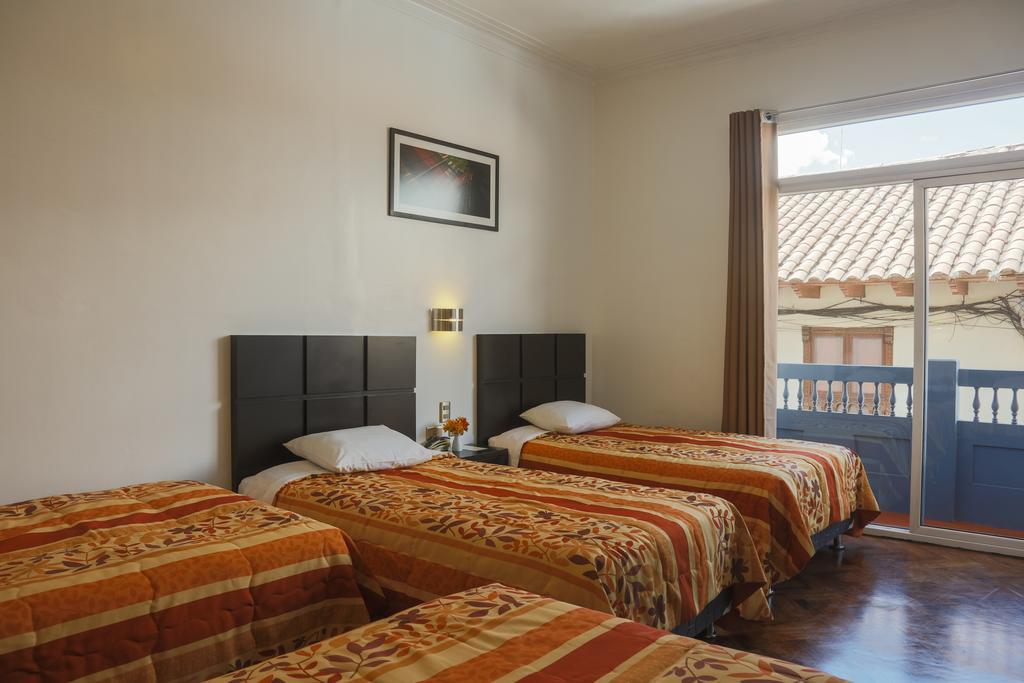 Hostal & Apartments El Triunfo Cusco Eksteriør billede